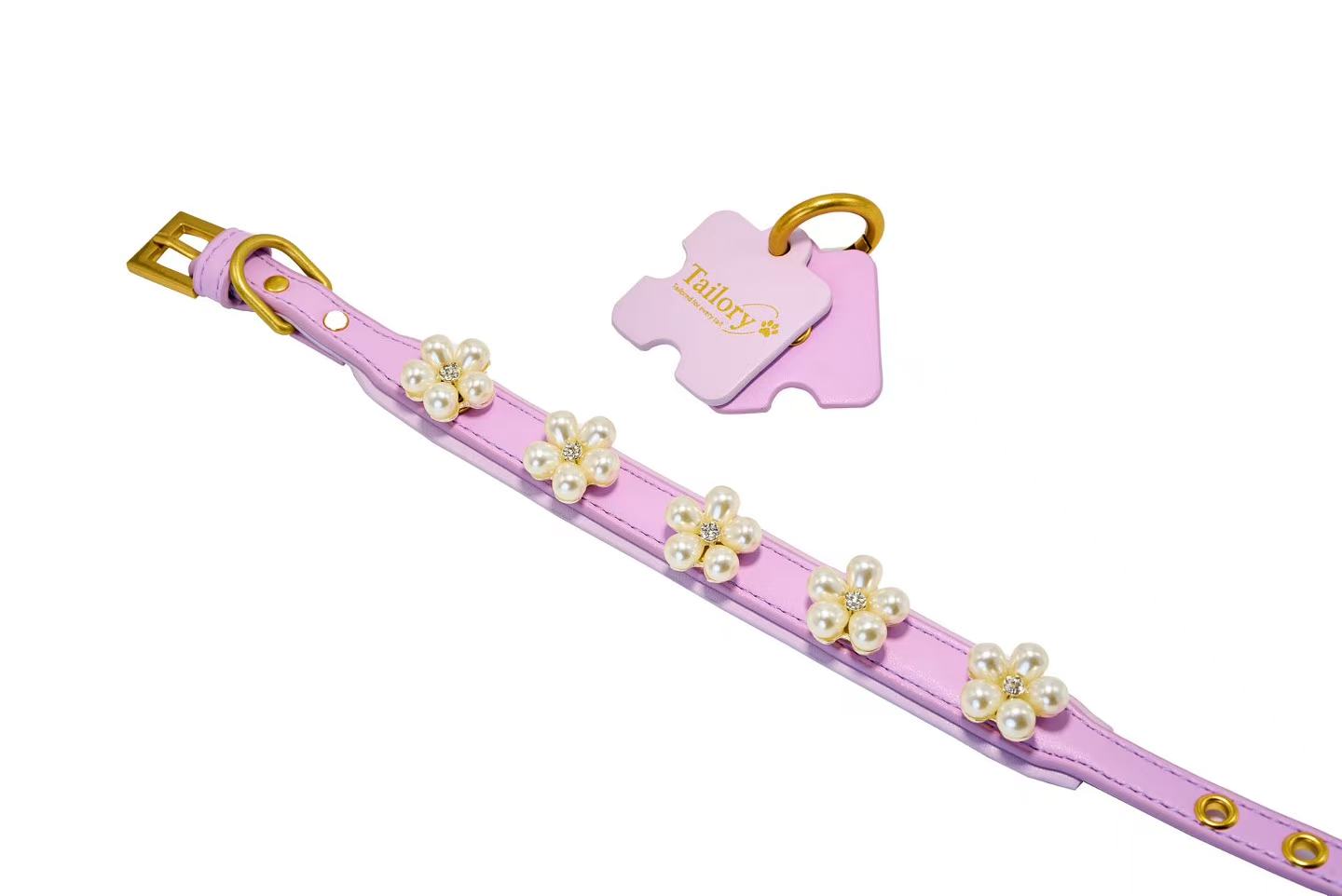 Tailory Classic Pearl Flower Charm Set